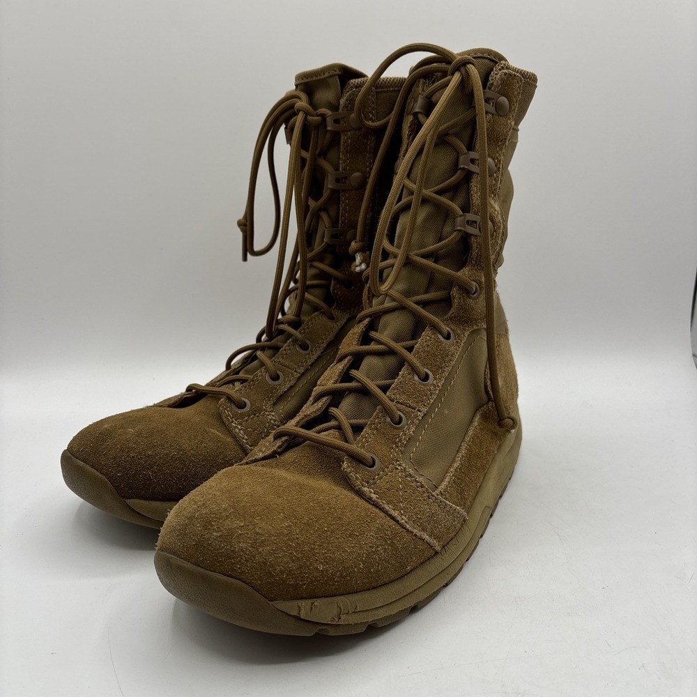 Danner Tachyon 8" Coyote 50136 Boots Men's 8 Lightweight Hiking Work Shoes